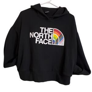 The North Face Women's Black Rainbow Half Dome Hoodie - SZ Medium